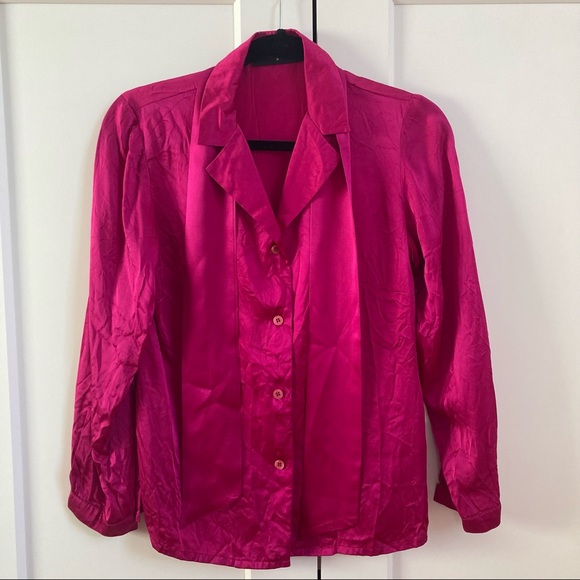 perri cutten Tops - Pink silk shirt size 8